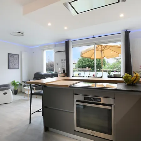 Quietude - Clim - Parking - Fibre 公寓